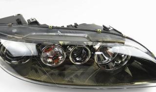 马自达6大灯 马自达6大灯