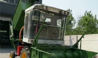 小型玉米联合收割机