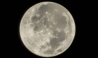 怎么拍月亮专业模式